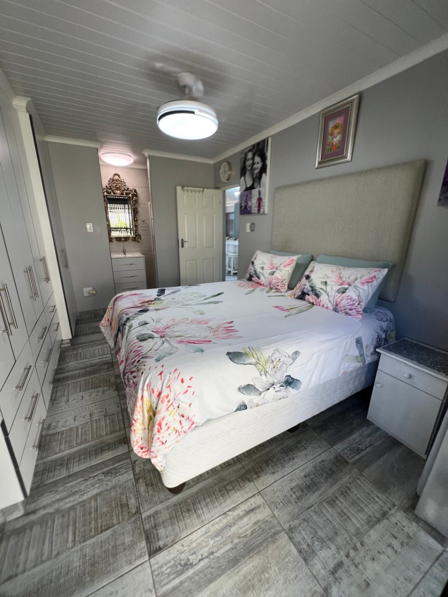 2 Bedroom Property for Sale in Island View Western Cape